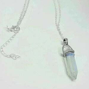 NWOT Hexagon Opal Quartz Necklace